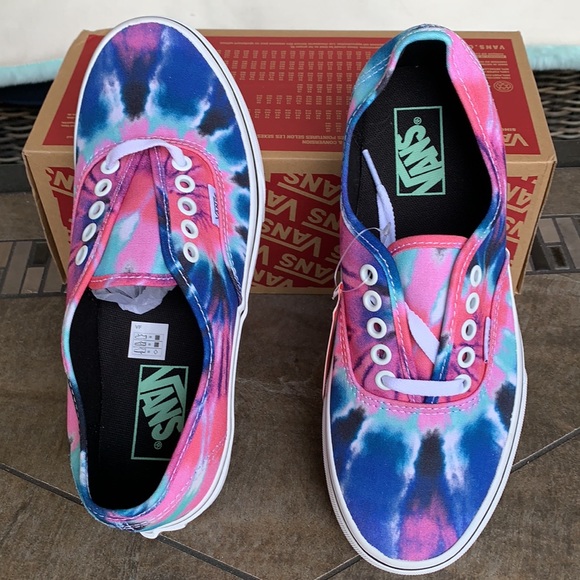 VANS AUTHENTIC TIE DYE MULTI/TRUE WHITE WMNS - Picture 9 of 15